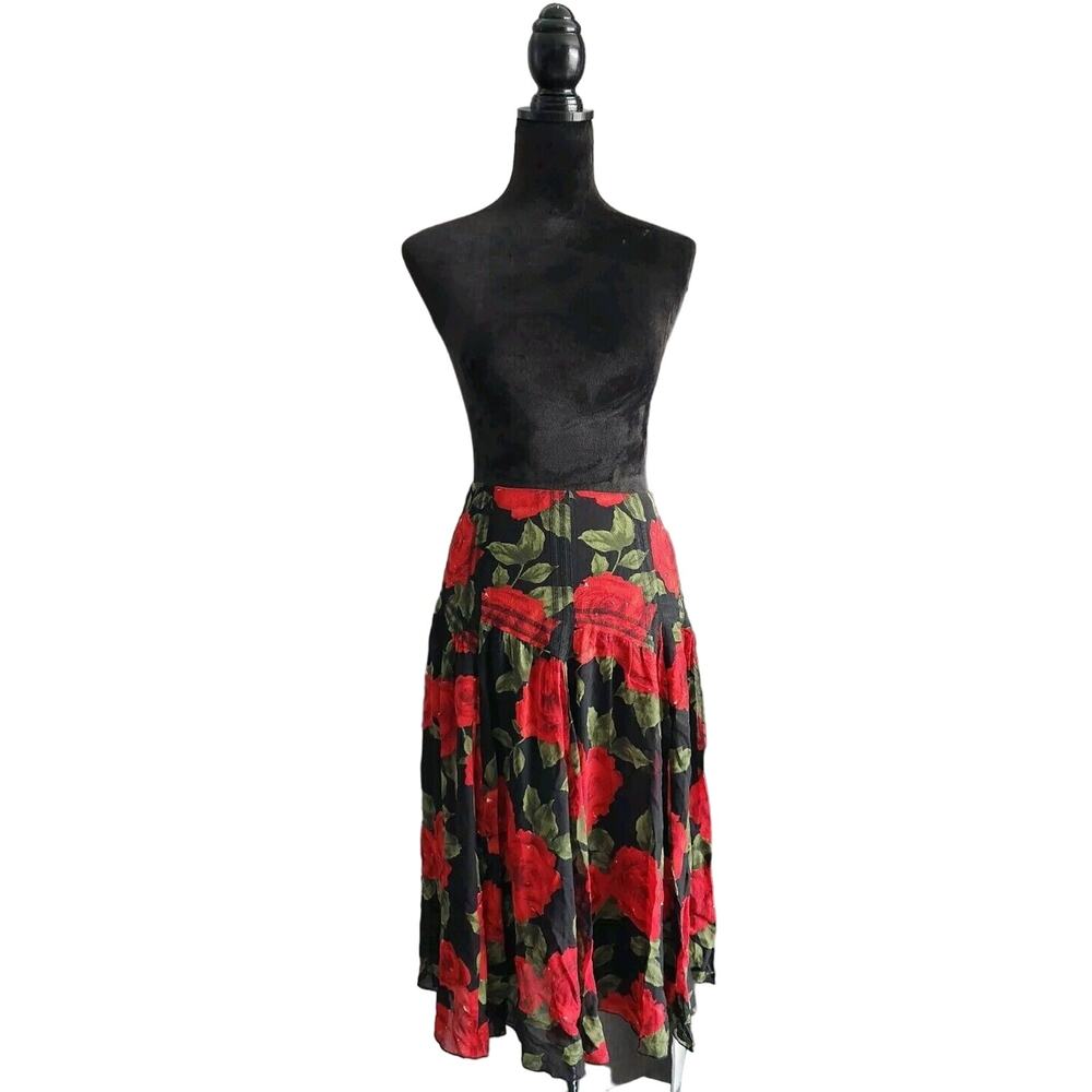 nine west  Women's Black & Red Silk Chiffon Floral Roses Midi Skirt Flowy Size 4